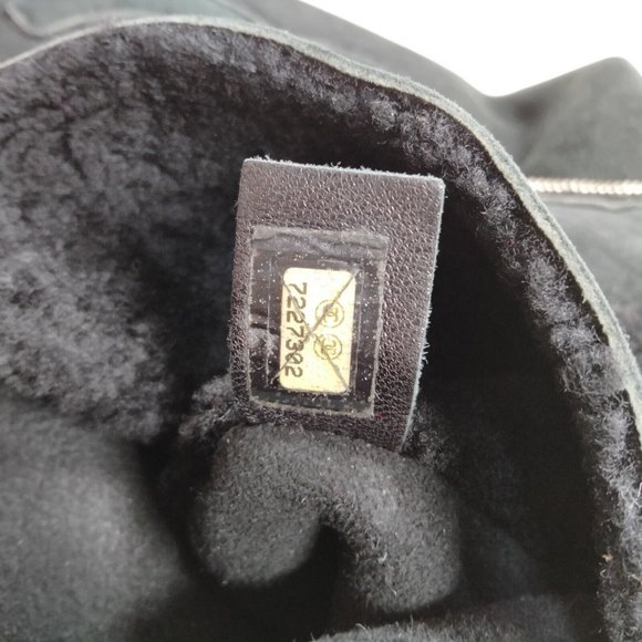 Auth Chanel Shoulder Bag Black Suede #43394C38 - Picture 9 of 9